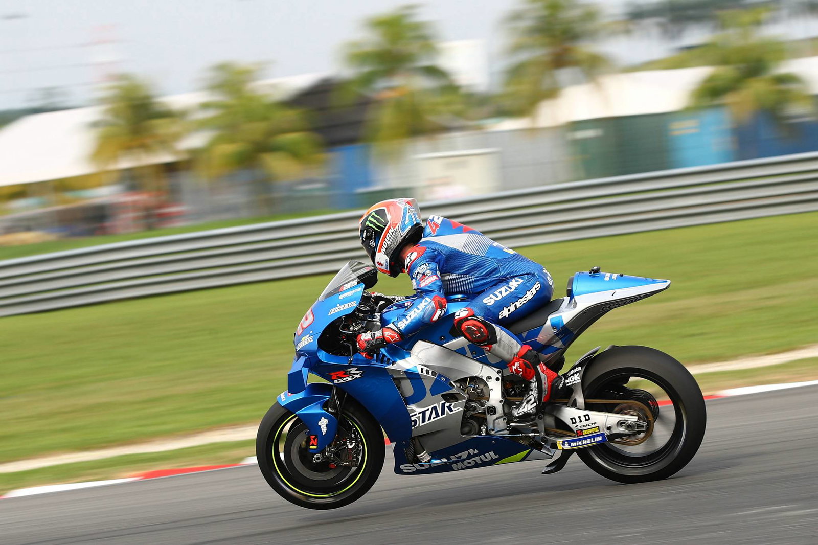 MotoGP: Rossi improves 'main issue', but 'it's just one track'