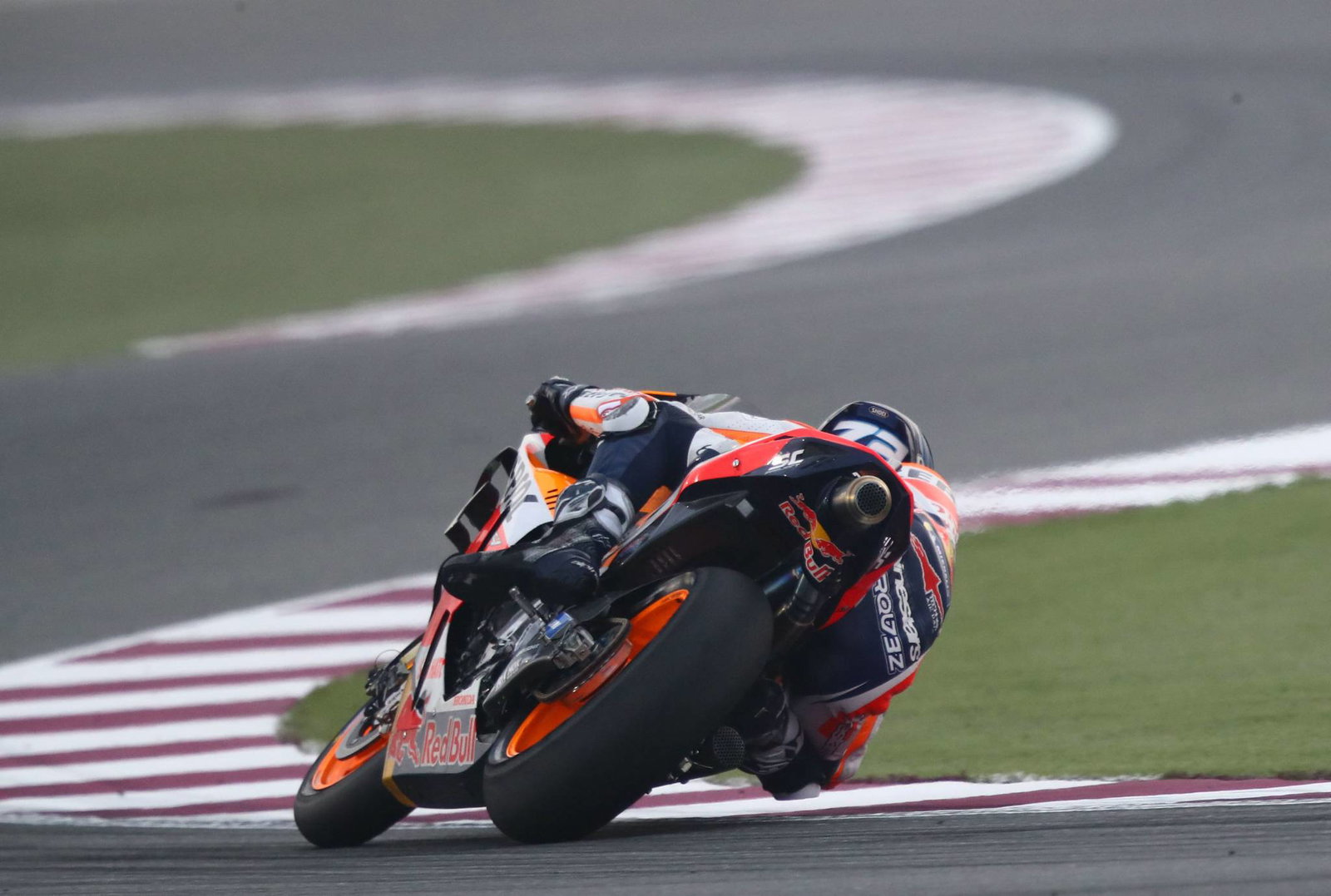 Vinales wants more wild-cards for Lorenzo