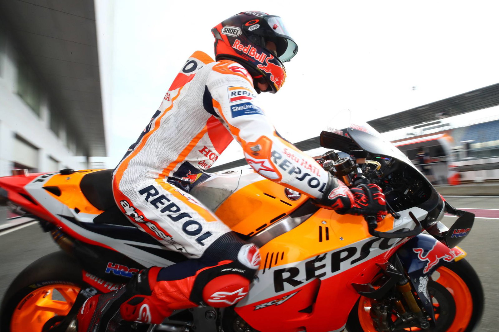 Ducati membutuhkan 'keajaiban' untuk memikat permintaan Jorge Martin dari KTM, Honda