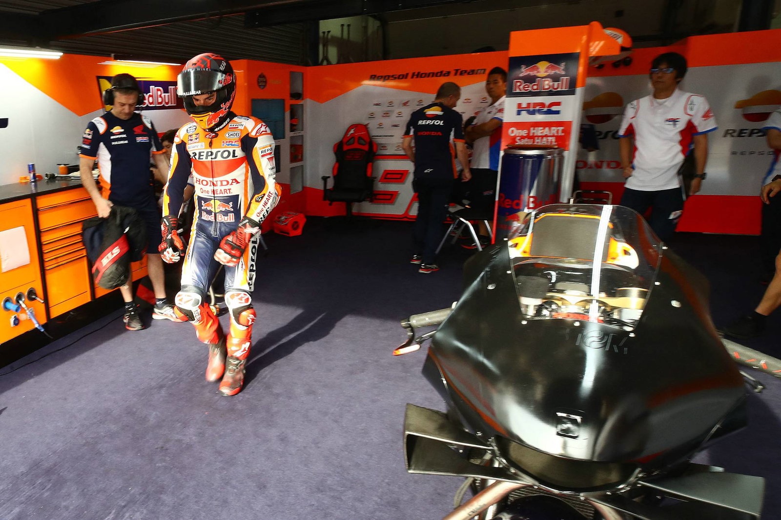 Rossi to decide MotoGP future 'by June' 