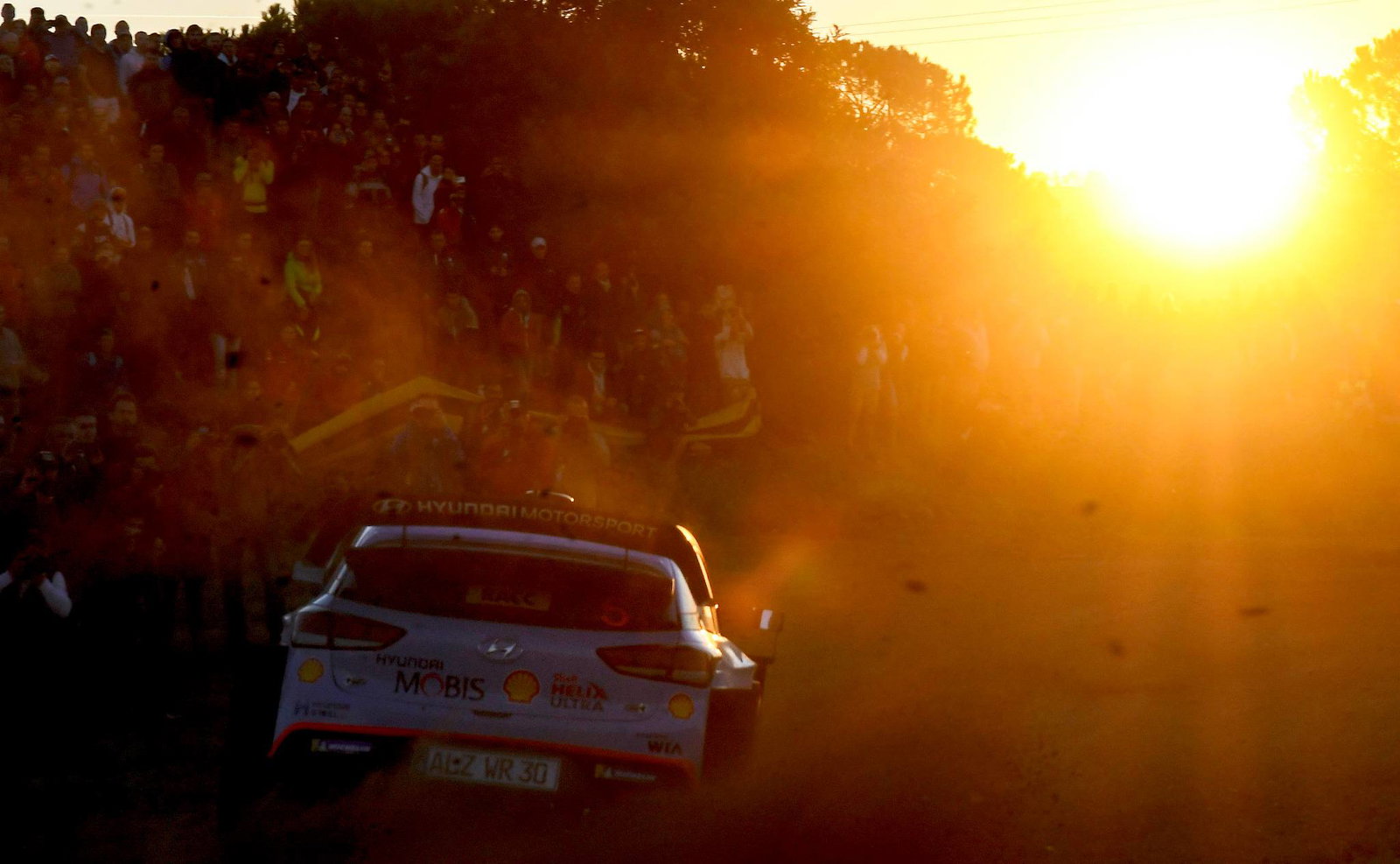 WRC: Neuville edges ahead of Ogier