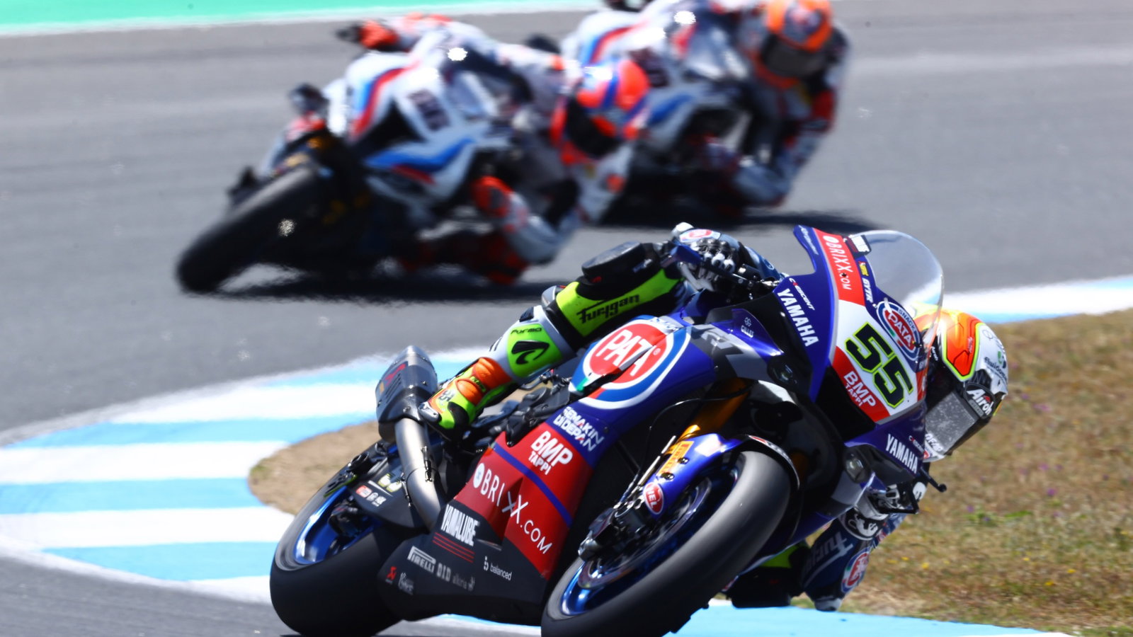 Andrea Locatelli and Tom Sykes Estoril WorldSBK race2, 2021