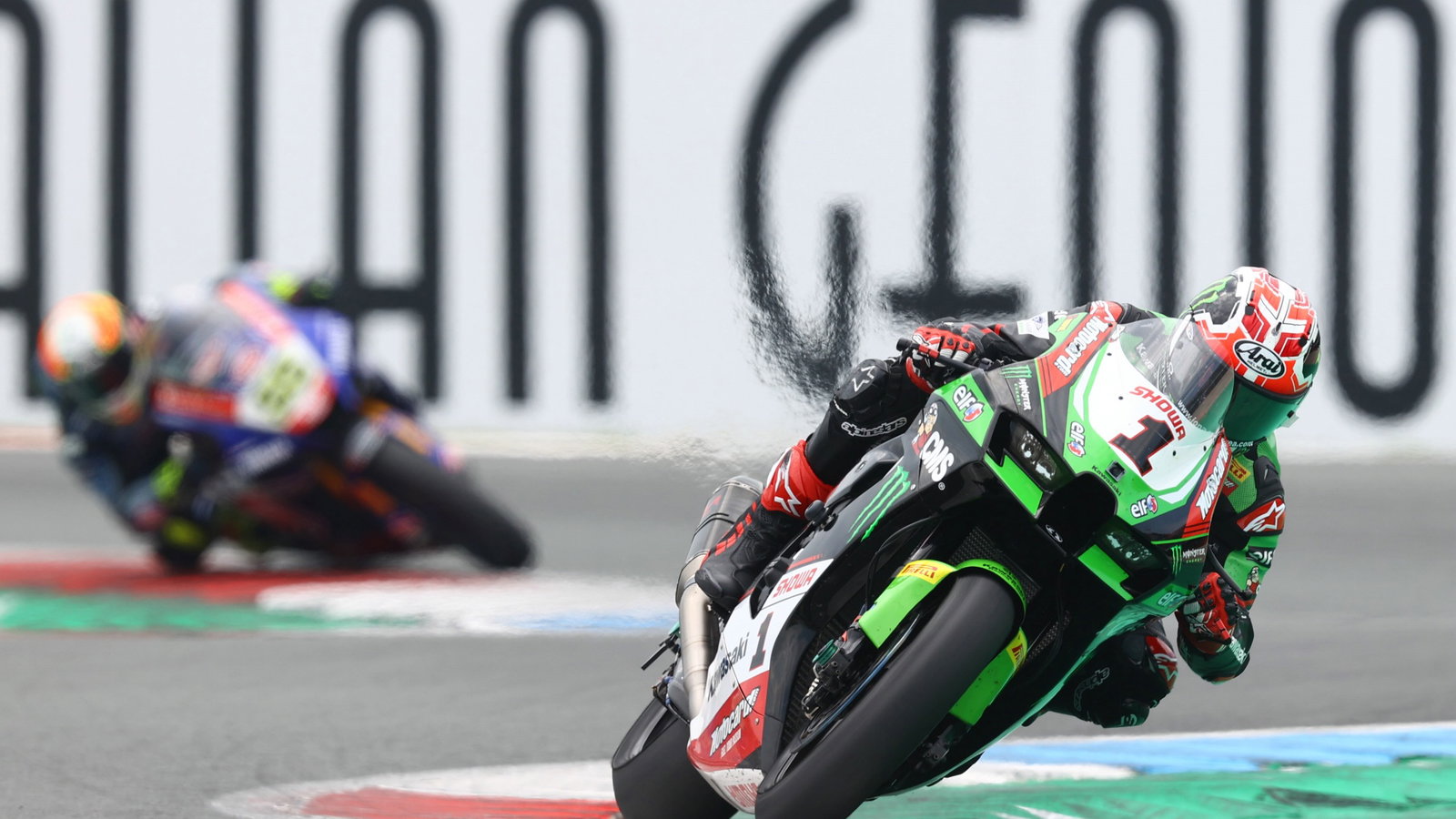Jonathan Rea and Andrea Locatelli, Dutch WorldSBK Race2, July 25 2021