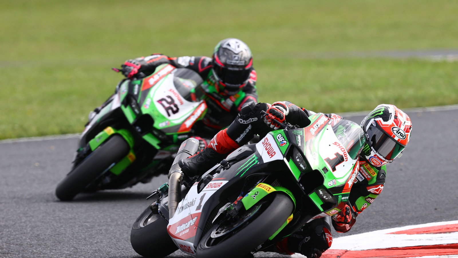 Jonathan Rea and Alex Lowes, Czech WorldSBK race2, 8 August 2021