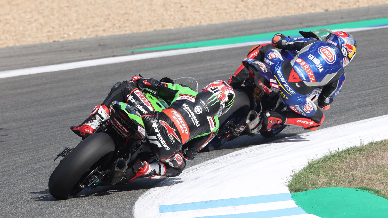 Toprak Razgatlioglu and Jonathan Rea, Jerez WorldSBK race1, 26 September 2021