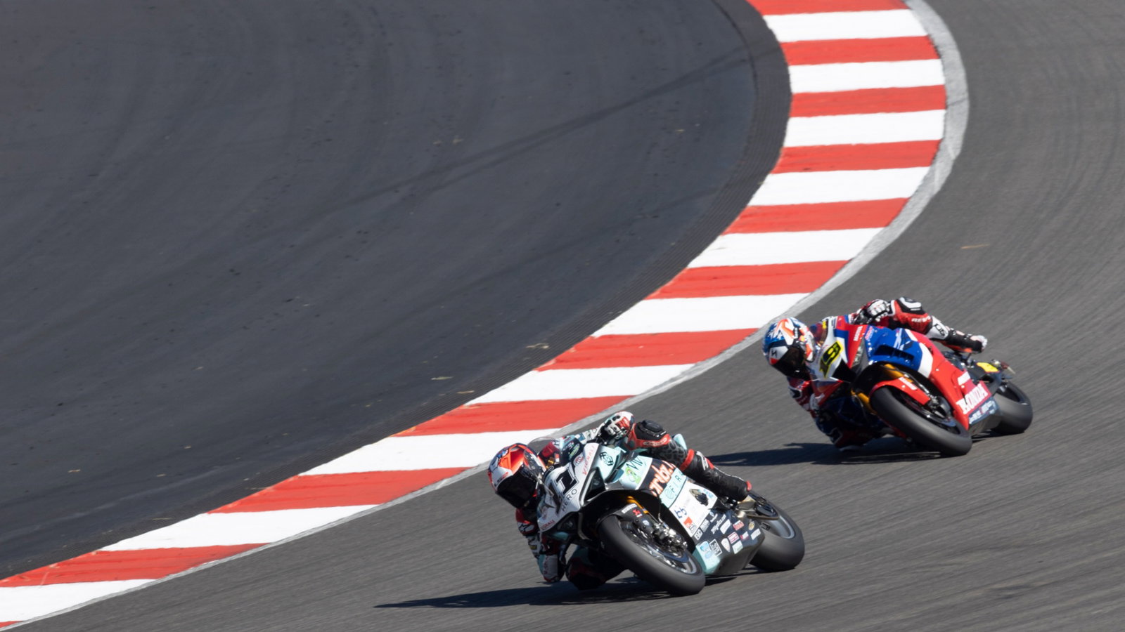 Loris Baz and Alvaro Bautista, Portuguese WorldSBK race2, 3 October 2021