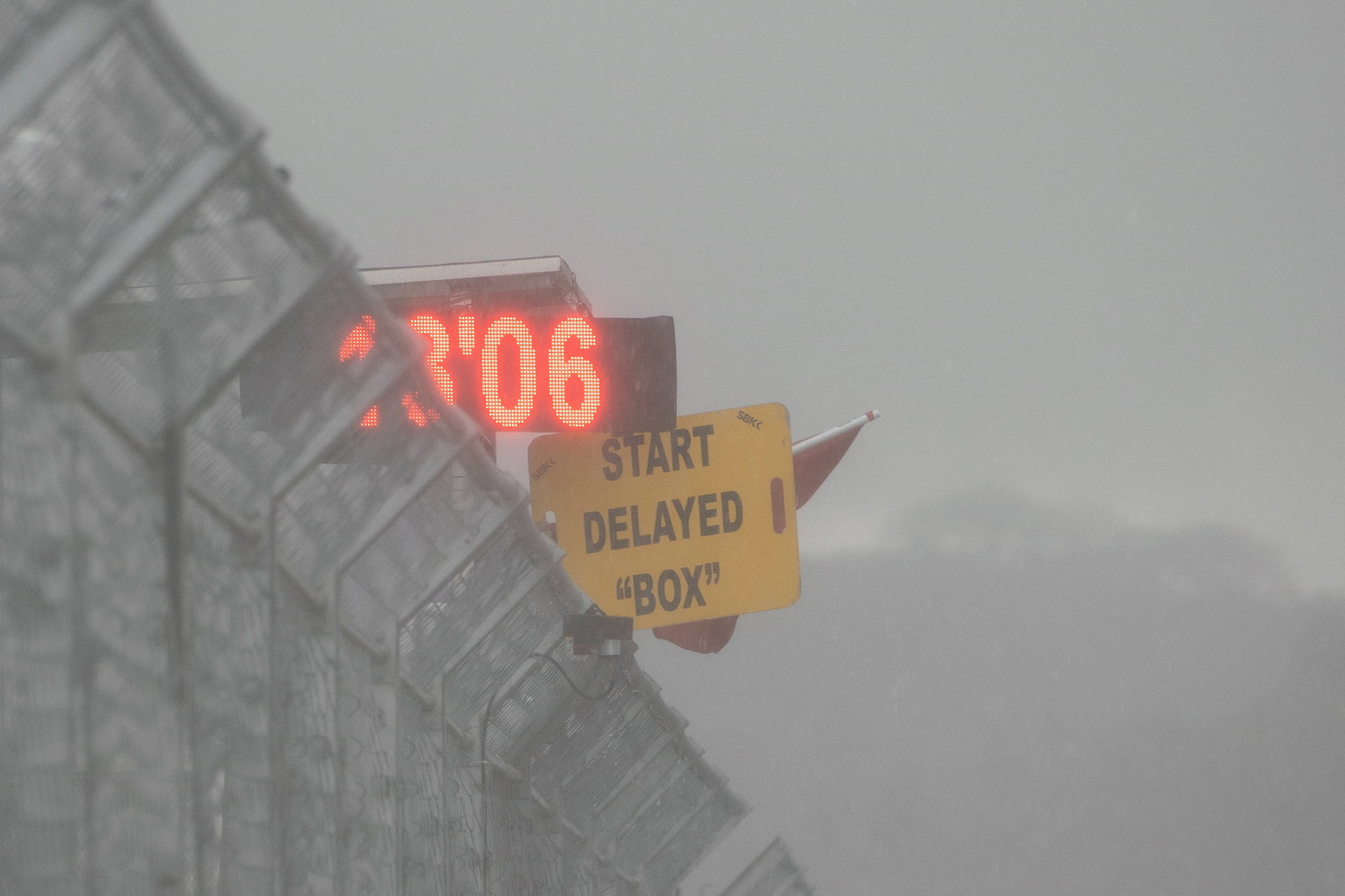 Race delayed, Indonesian WorldSBK race1, 20 October 2021