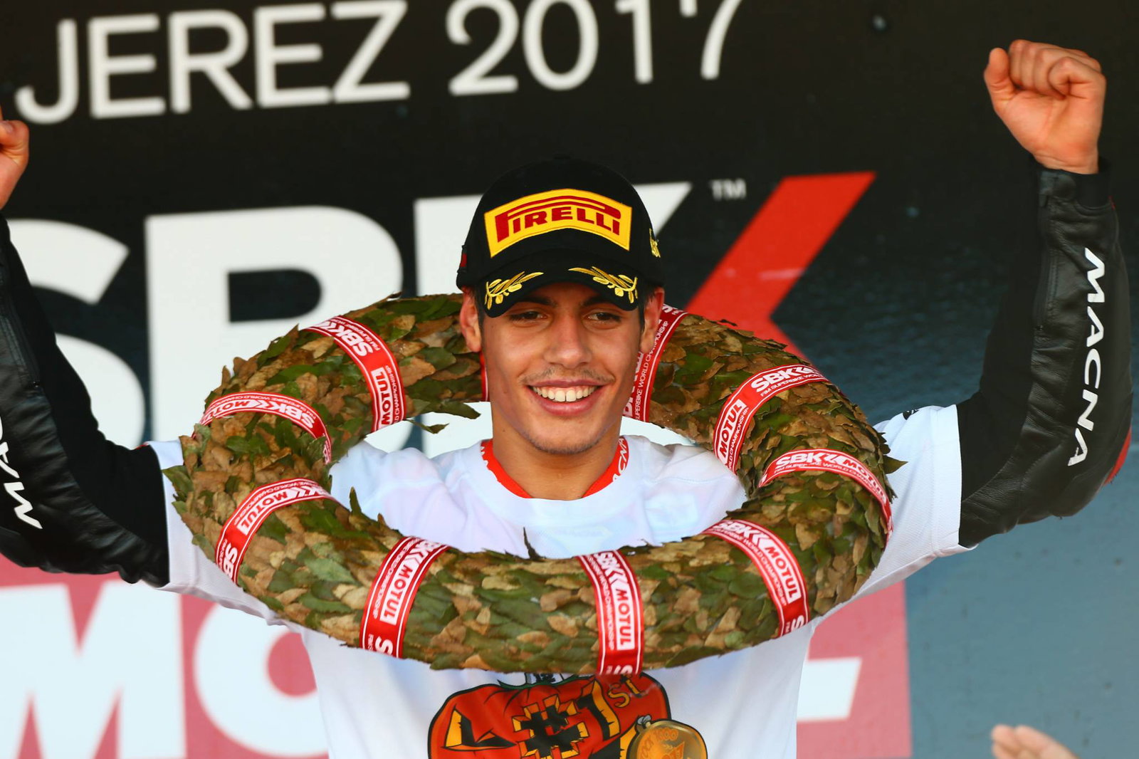 Camier mengungkapkan livery Red Bull Honda yang tidak berubah