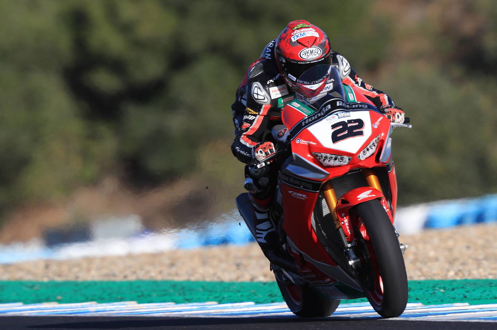 WorldSBK: Melandri closes up to Rea in FP2