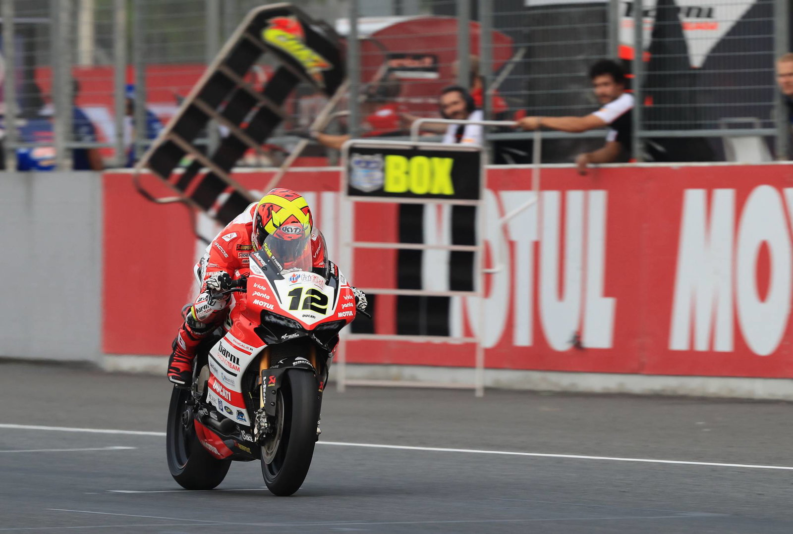 Rea back to winning ways in Thailand