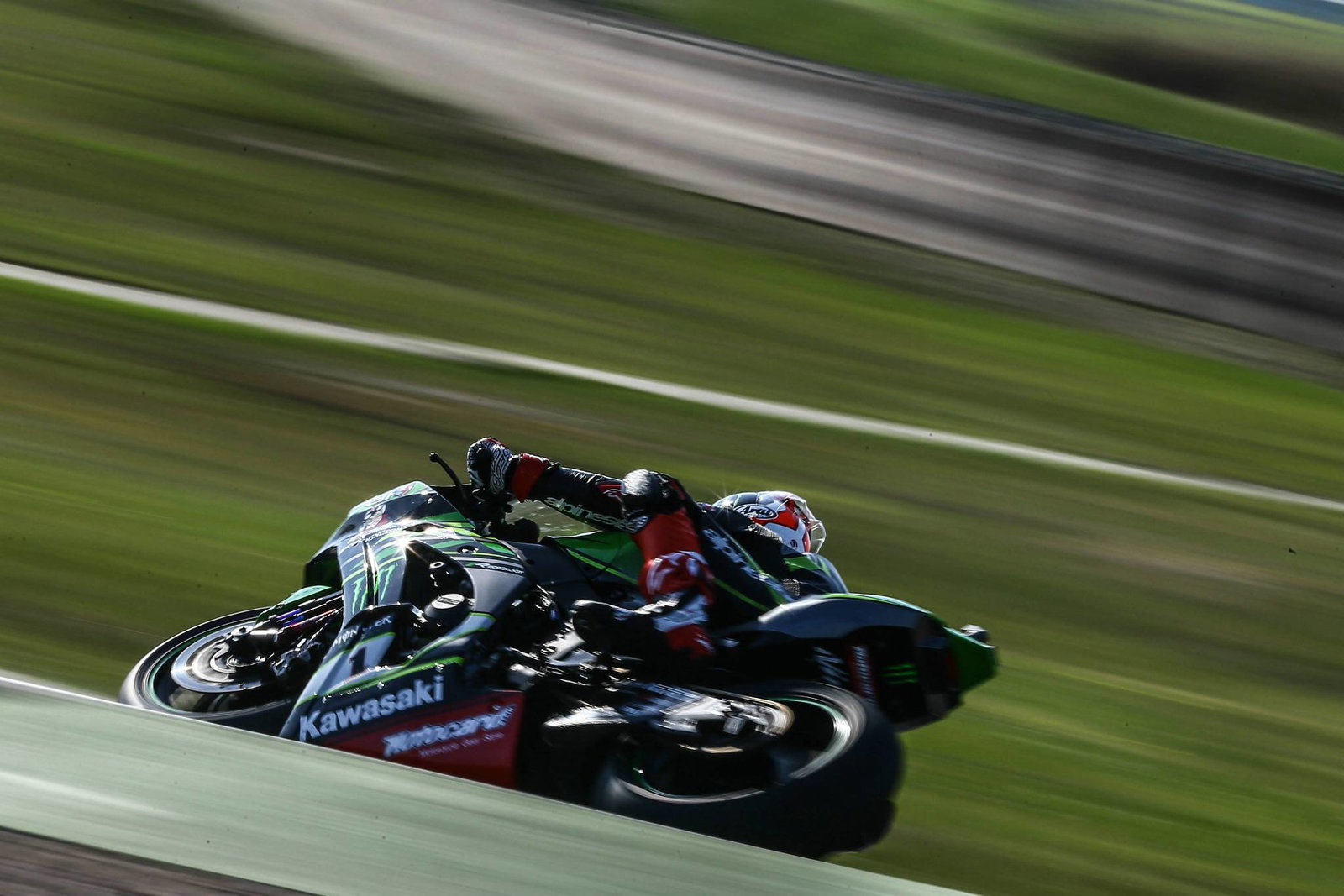 Rea mempertahankan dominasi Assen untuk menyamai rekor Fogarty