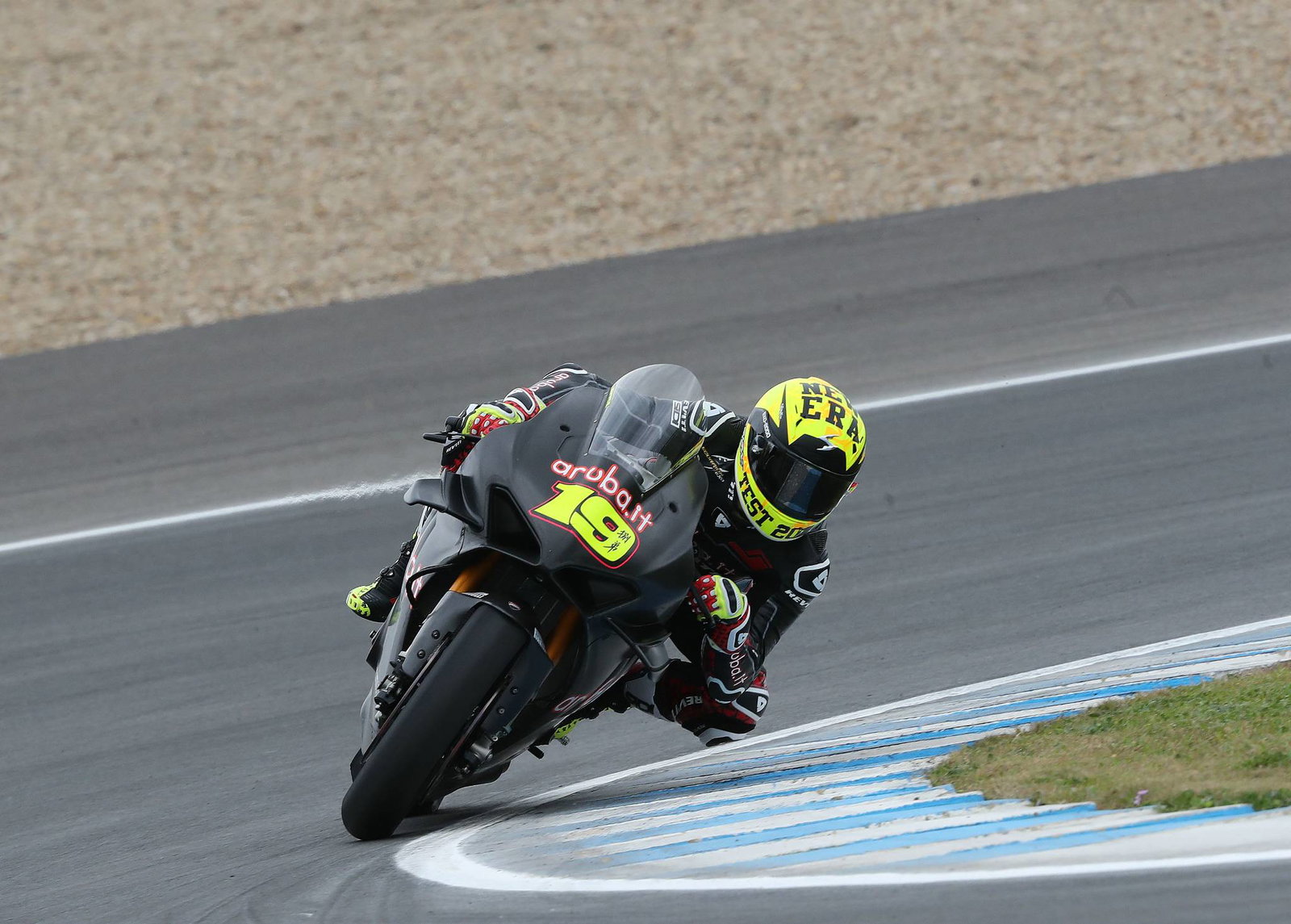 Bautista fastest on opening day of Phillip Island test