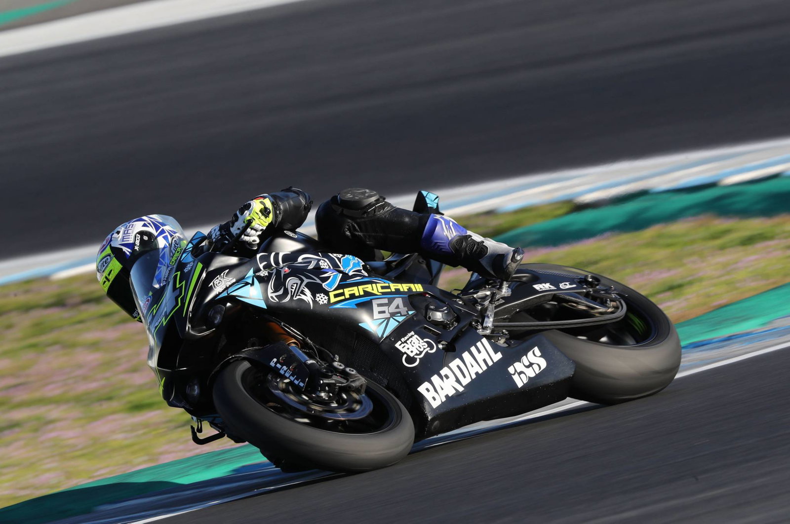 Caricasulo takes pole position off Krummenacher