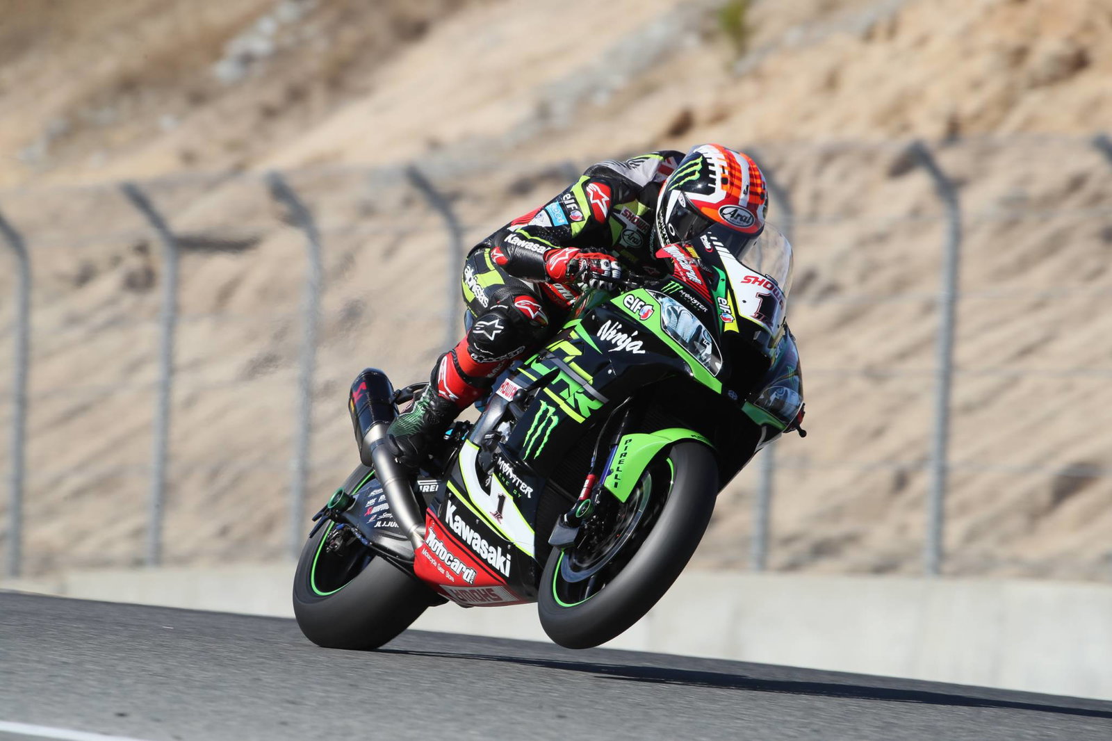 Bautista yang cedera 'maaf' karena skor 0, poin di Razgatlioglu karena kecelakaan