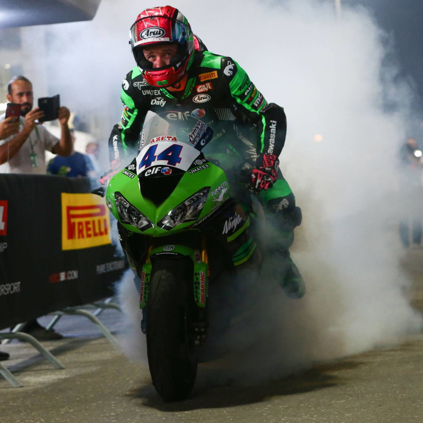 Tuuli bertahan dengan Ajo di MotoE