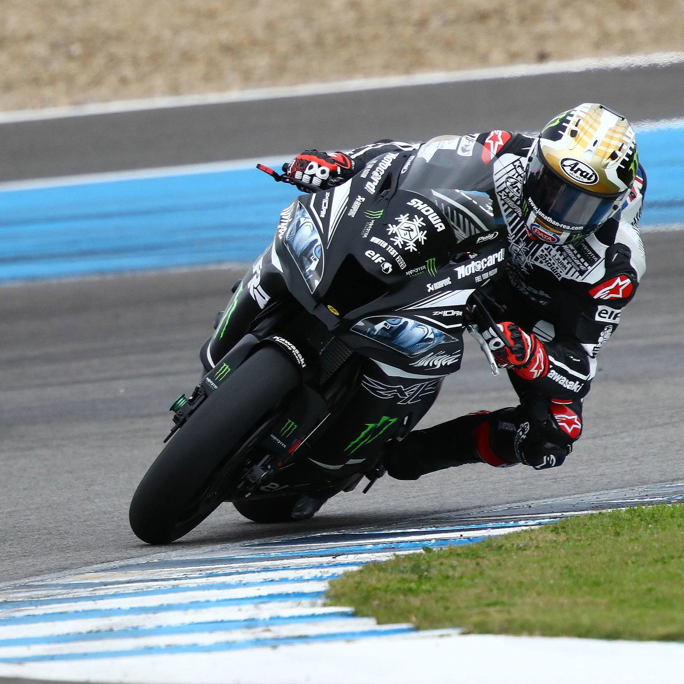 Kawasaki tests screamer, talks pneumatic.