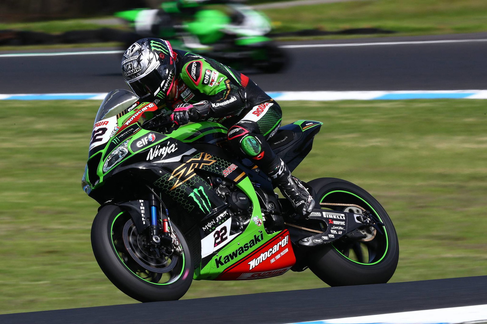 Rea strikes back with Sprint Race win defeating Razgatlioglu