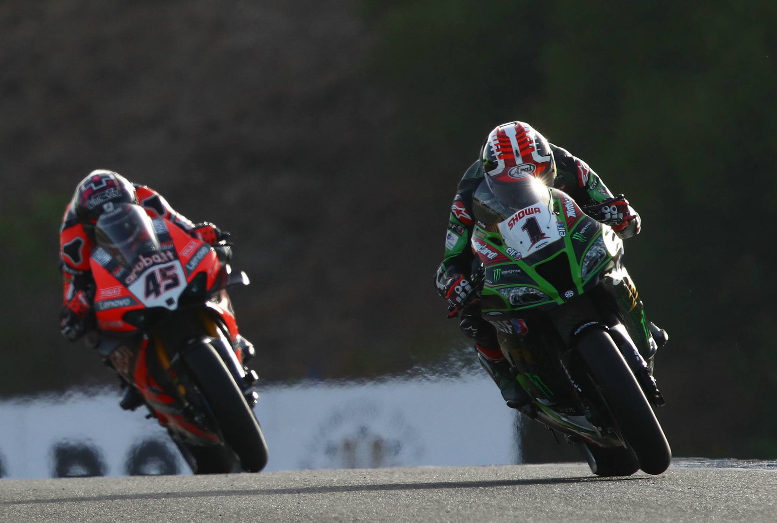 Rea sprints clear for Jerez WorldSBK Superpole Race win
