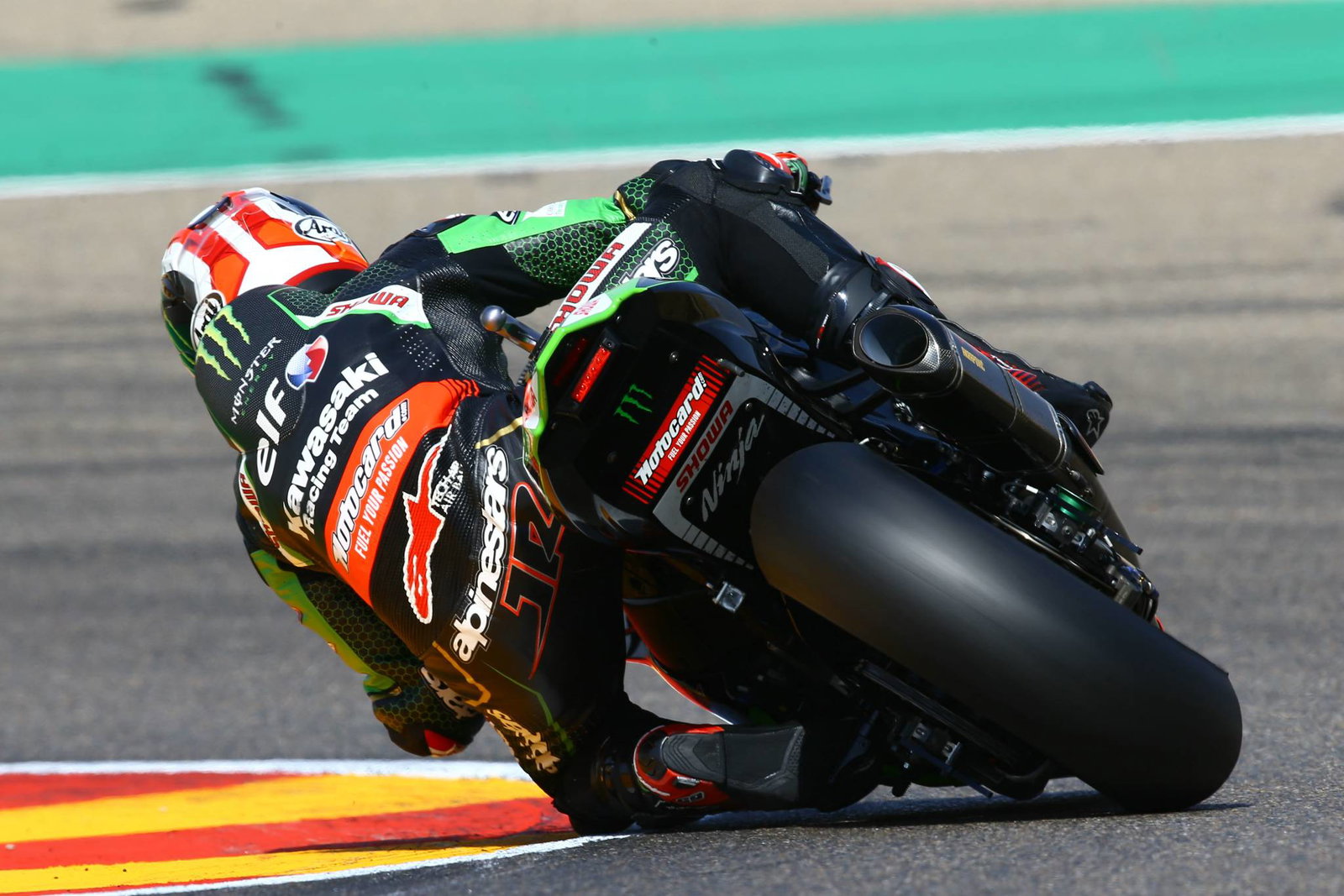 Rea memimpin Kawasaki 1-2 di FP2, Davies tercepat secara keseluruhan