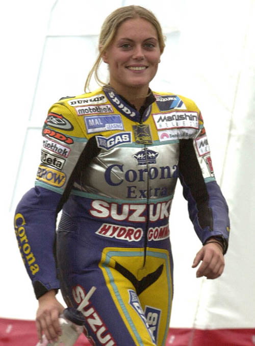 Champion Kenny ties the knot.