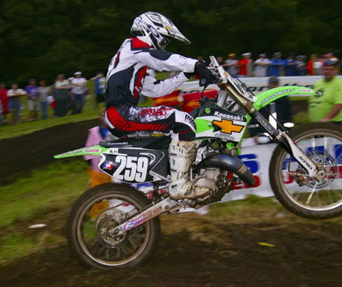 Leok jumps ship to Kawasaki.