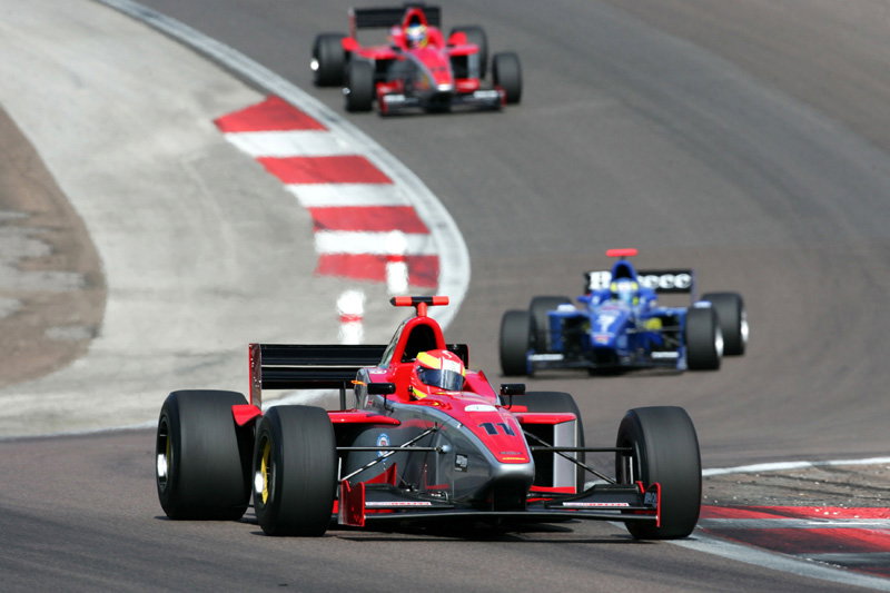 Speed, Red Bull become first iSport signings.