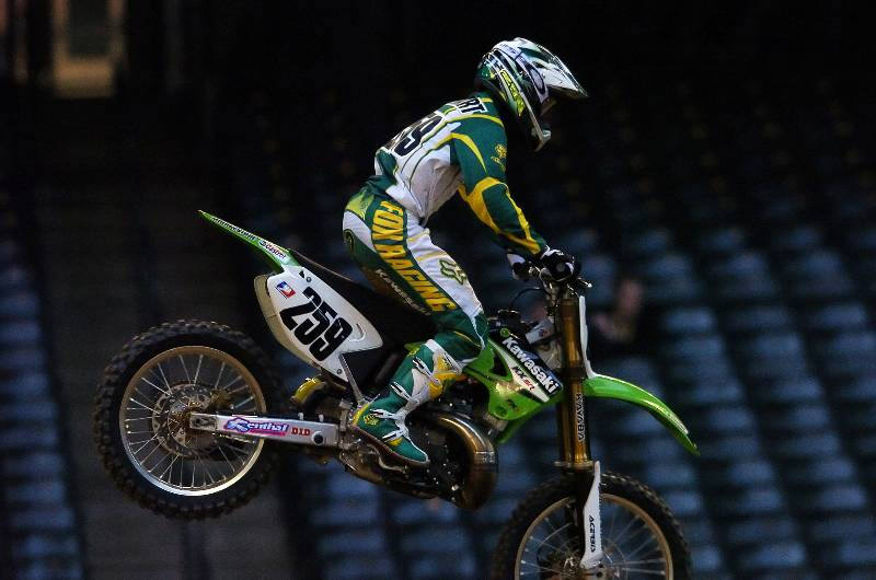 Windham wins wet Anaheim I.