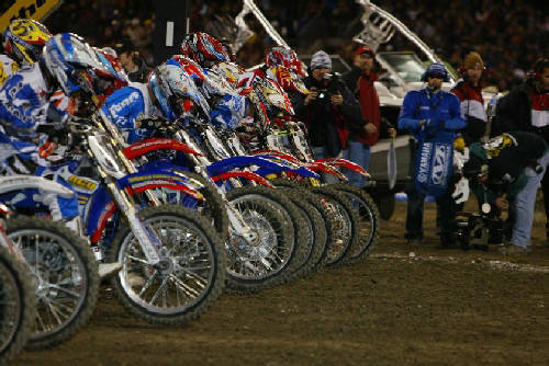 Reed wins Pontiac, Langston claims East crown.