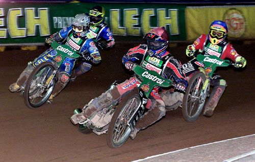 Henrik Gustafsson to replace Joe Screen.