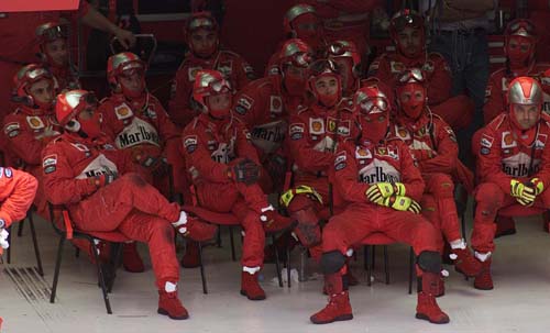 Alesi begins final weekend on top.