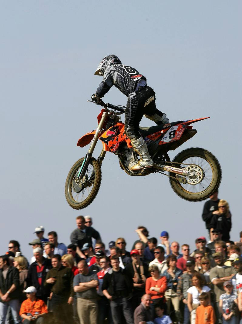 Nike enters Supercross with L&M Racing.