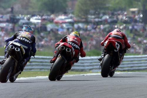 Hislop takes Oulton Park double.