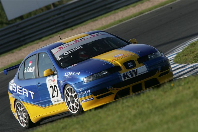 WTCC: Race results (1) - Oschersleben.