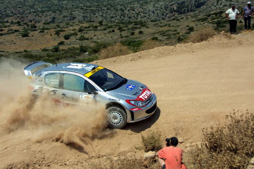 Mitsubishi drivers no head cases.