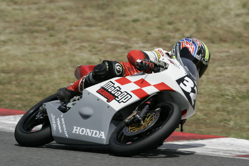 Melandri OK but `bike a mess`.