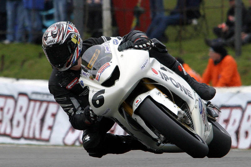 Kiyonari wins Brands race two by 19secs!