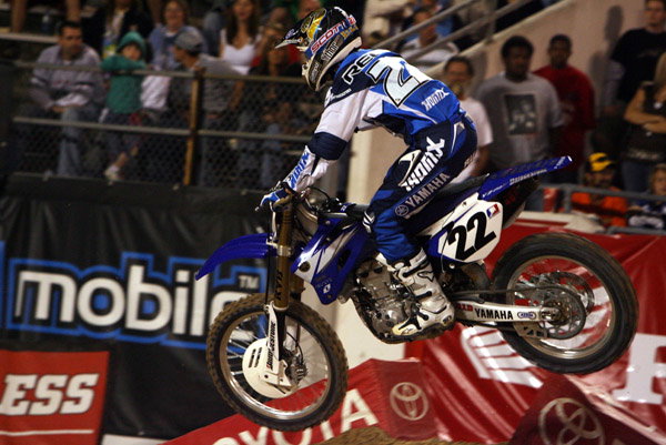 Stewart victory sets up dream title showdown.