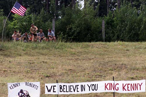 Criville chasing podium repeat.