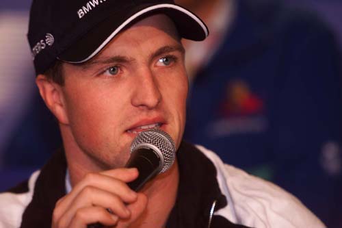 Malaysian GP 2002 - Win number four for Ralf.