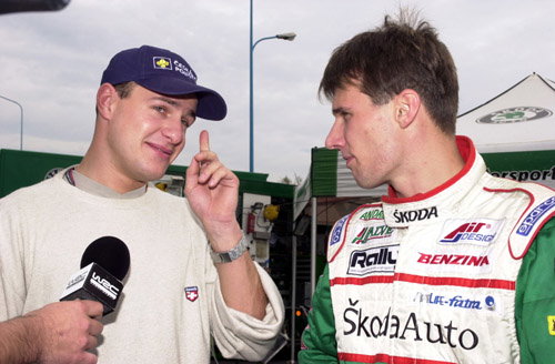 Panizzi and Peugeot lead at the end of leg two.