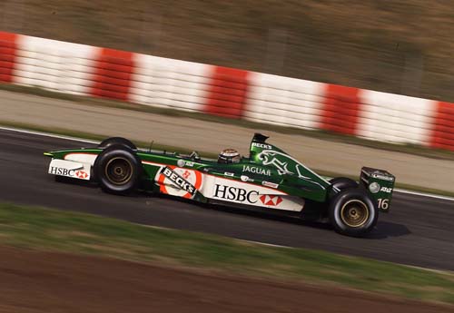 McLaren-Mercedes MP4-17 - technical specification.