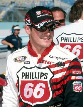 Ricky Hendrick hires Vickers for Busch team.