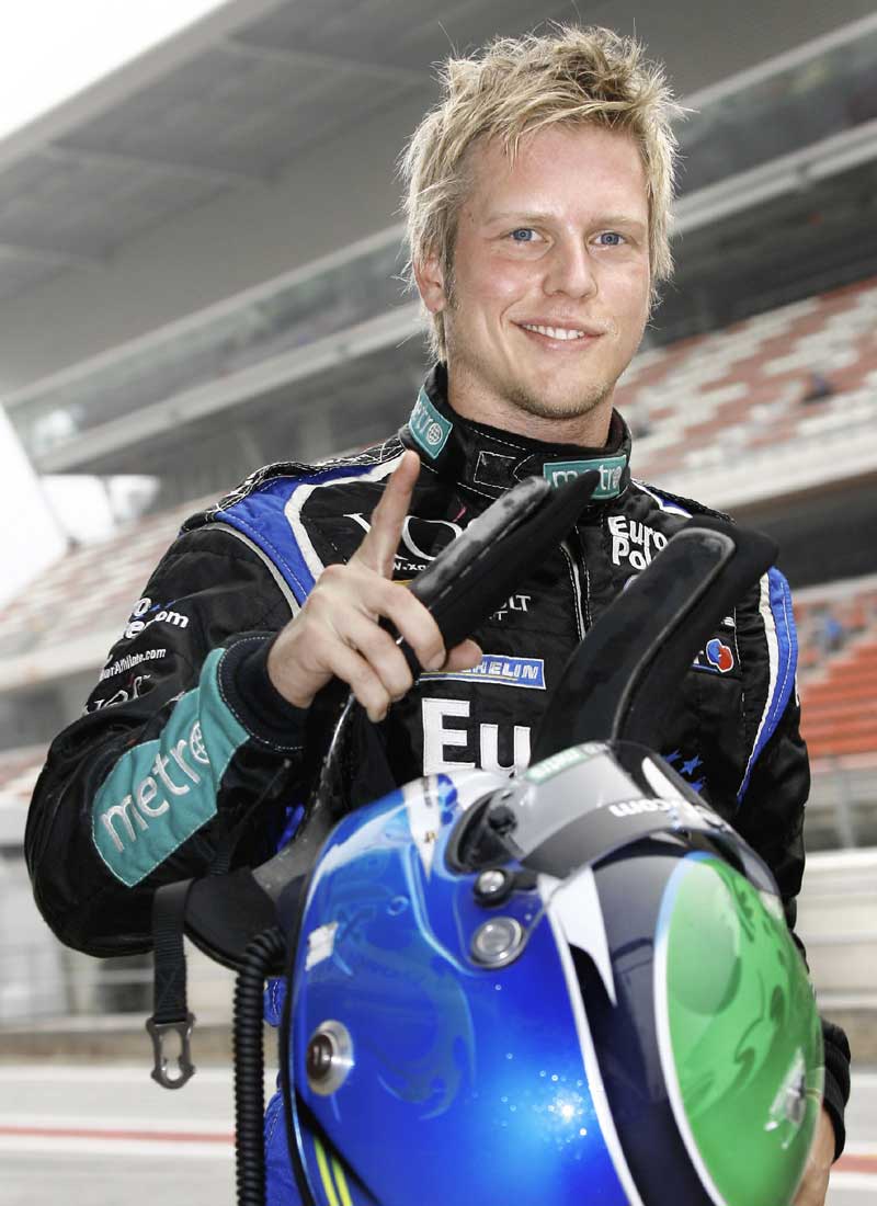 Massa: Chicane is not nice corner.