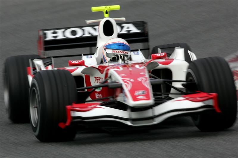 Schulp to Prodrive as commercial head.