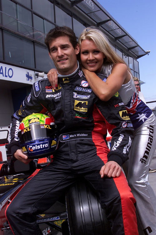 <I>Formula 1 Magazine</I> moves 'in house'.