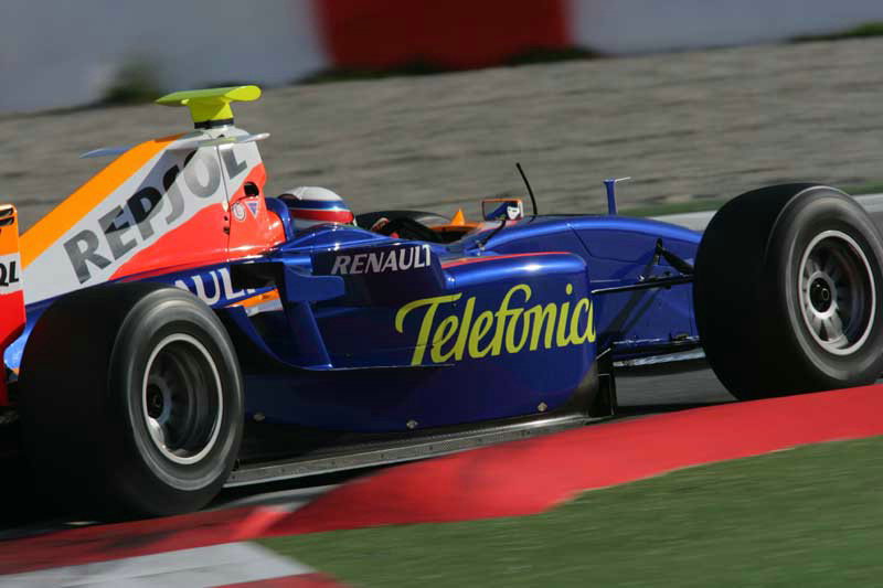 Barcelona 2007: Glock makes amends in sprint.