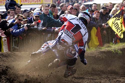 Metzger flips as Byrne takes Sheffield honours.