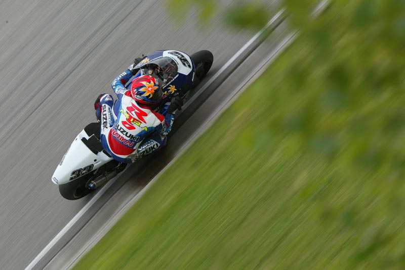 Suzuki tests positive at Brno.