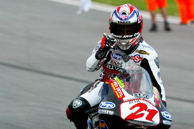 Emotional Harada announces retirement.