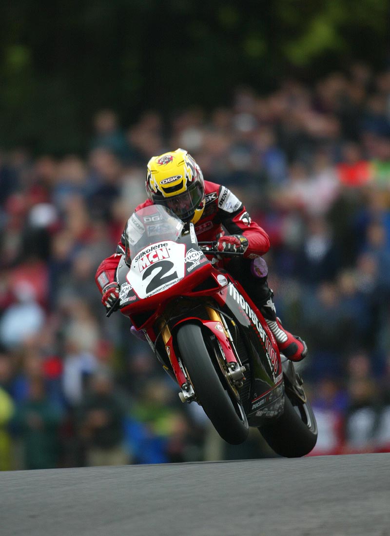 Rutter sets fastest ever lap around Mallory Park.